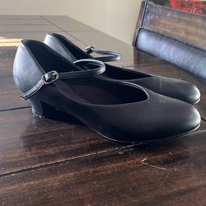 Stelle Dance 2 inch Heels Black size 10